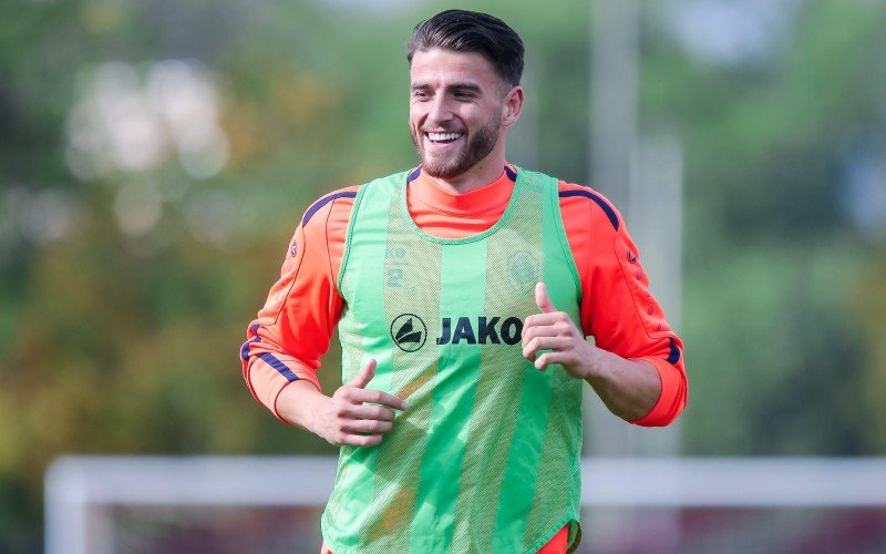 'Anderlecht verneemt belangrijk transfernieuws over Wesley Hoedt'