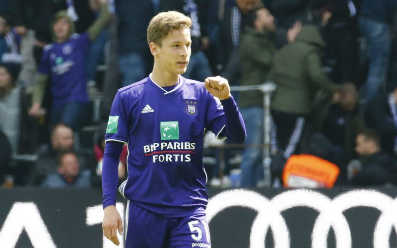 'Anderlecht moet nu al vrezen voor vertrek van Yari Verschaeren'