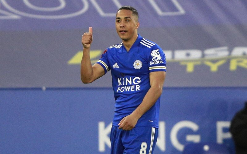 Youri Tielemans krijgt smaakmaker uit Jupiler Pro League naast zich