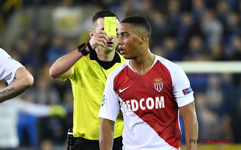 Tielemans reageert en zet fluitende Club Brugge-fans op hun plaats