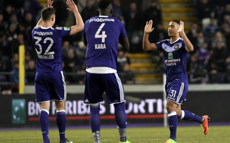 'Verrassend bod op sterkhouder van Anderlecht'