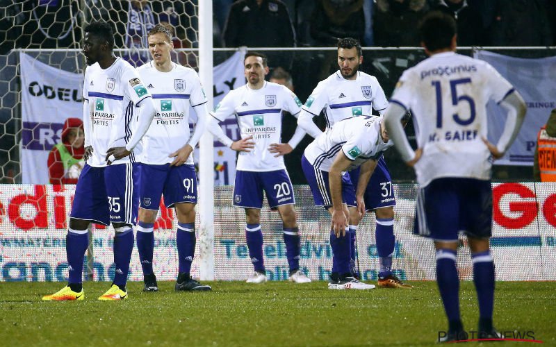 'Anderlecht gaat weer kopje onder, crisis helemaal compleet'