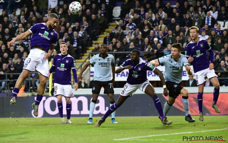 Anderlecht-fans razend op eigen speler: 