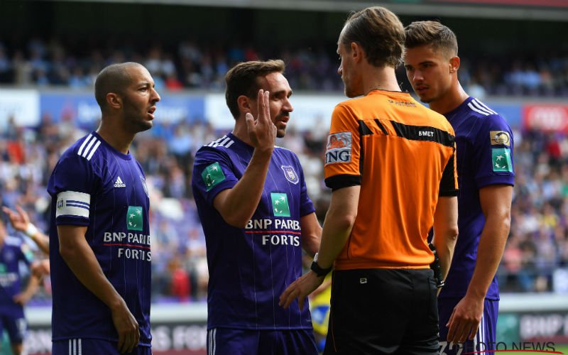 Gewezen vedette van Anderlecht ligt zwaar onder vuur