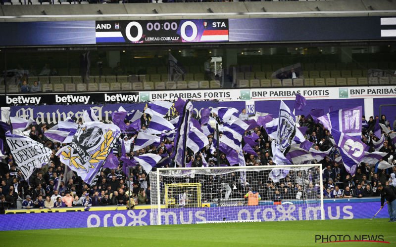 'Straks loopt een opmerkelijke supportersactie tégen Anderlecht-speler'