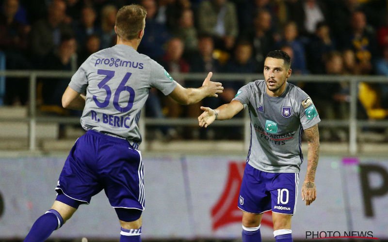 Beric haalt keihard uit naar Anderlecht: 