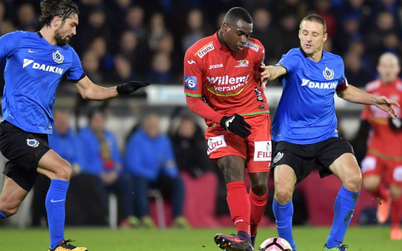 Er is de fans van Club iets opgevallen bij Oostende en ze zijn er niet over te spreken