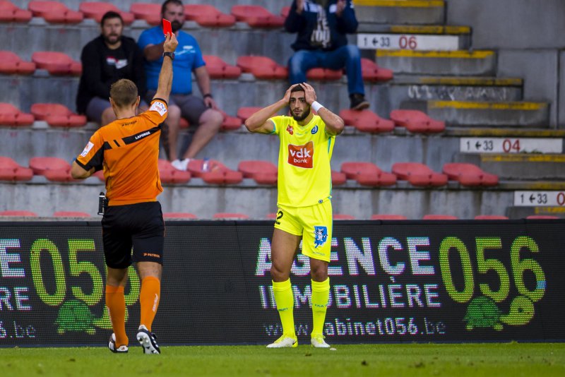 Sylla (AA Gent) haalt zwaar uit naar Belgische arbritrage