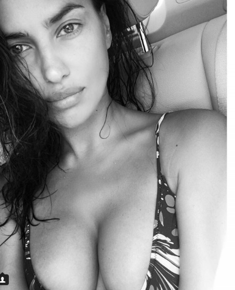 Bloedmooie ex van Ronaldo, Irina Shayk, toont zich van haar beste kant (Foto)