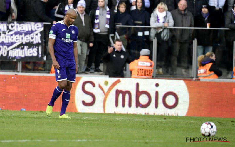 Razende Anderlecht-fans maken amok in Oostende