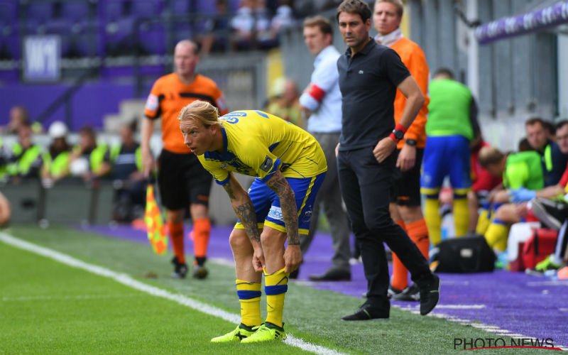 Legear maakt Anderlecht en fans belachelijk (Video)