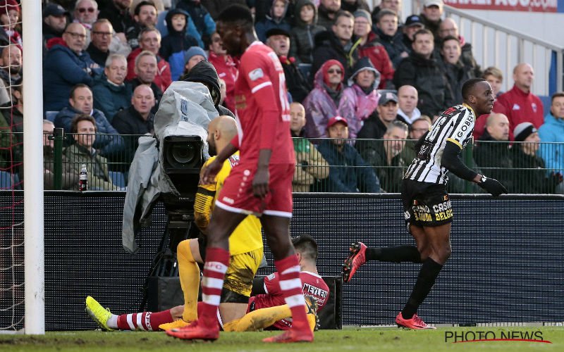 Antwerp gaat met billen bloot tegen Charleroi