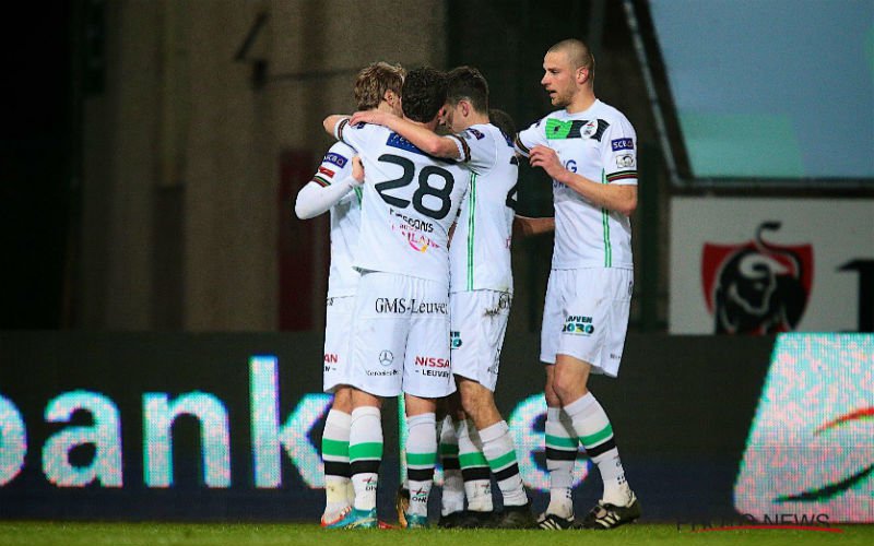 Zulte Waregem verslikt zich in 10 man van OH Leuven