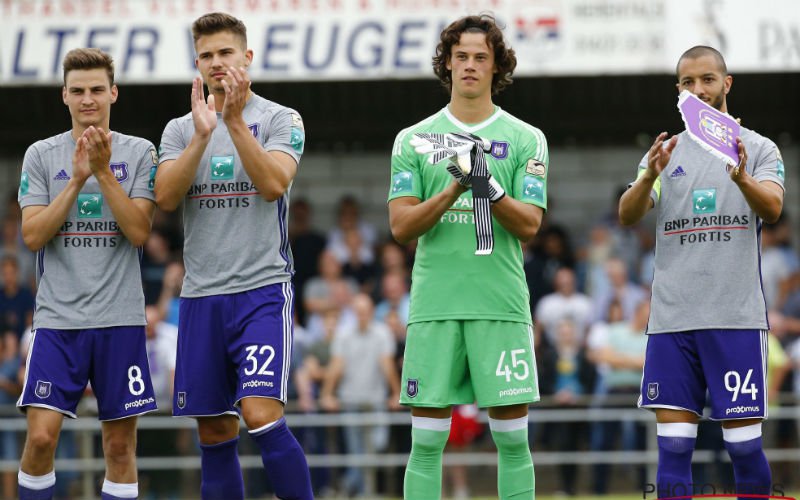 'Anderlecht haalt jonge keeper bij United: Groter potentieel dan Svilar'