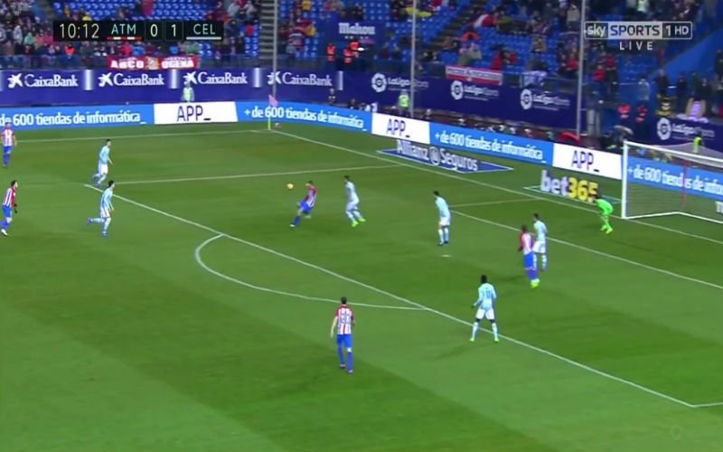 Opeens pakt Fernando Torres uit met dit absoluut werelddoelpunt op pass van Carrasco (Video)