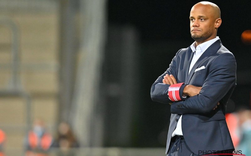 Kompany krijgt nieuws over transfer sterkhouder