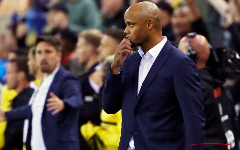 'Kompany vernedert eigen speler, onrust in kleedkamer'