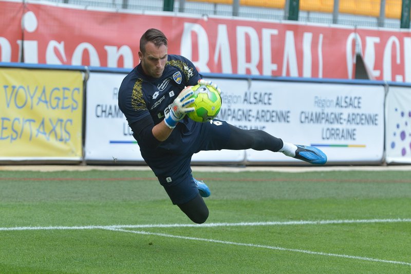 Belgische doelman moet mogelijk stoppen met voetballen