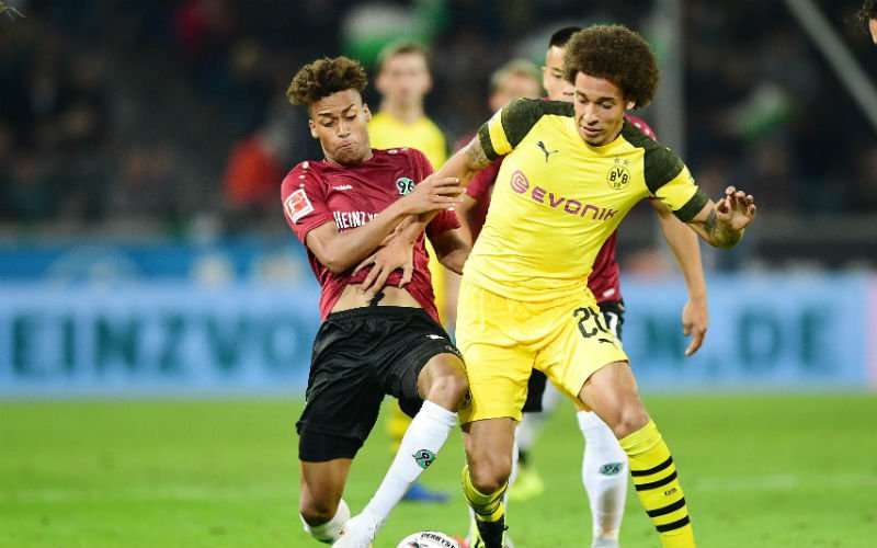 Witsel imponeert en verovert al eerste prijs in Duitsland